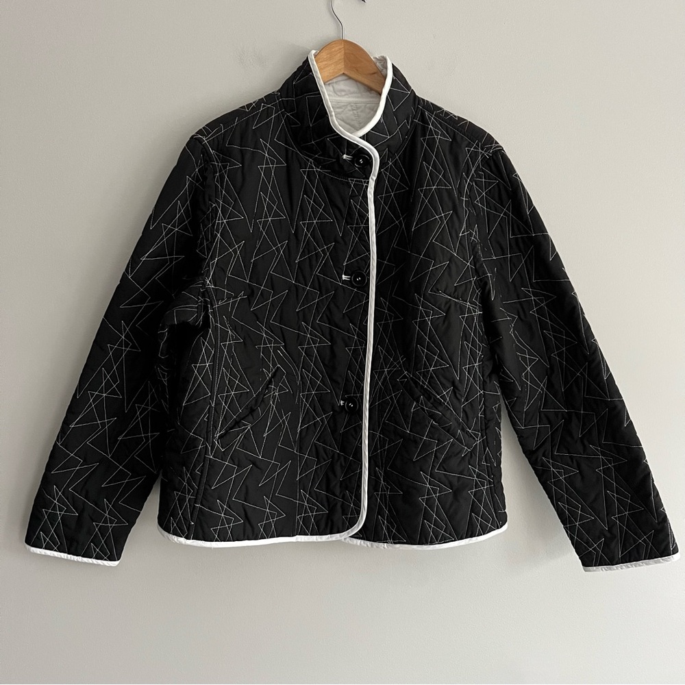 Platinum Utex Reversible Black and White Quilted Jacket Large
